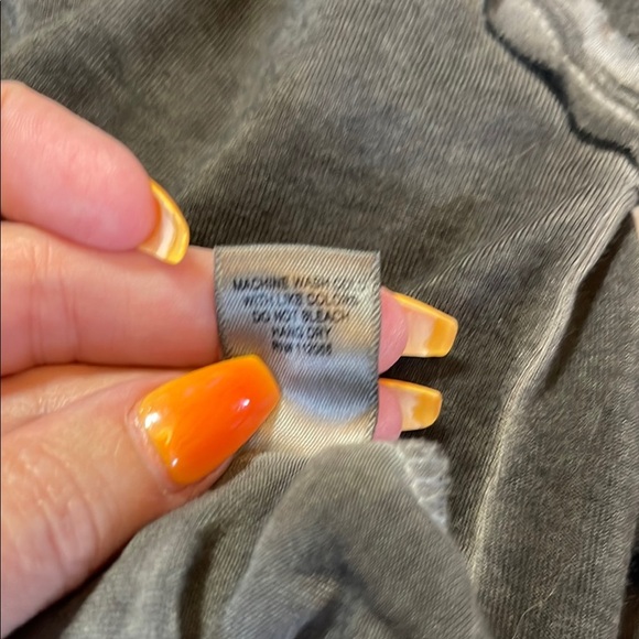 Zenana Acid Wash Black Long Sleeve T-Shirt - Picture 9 of 9